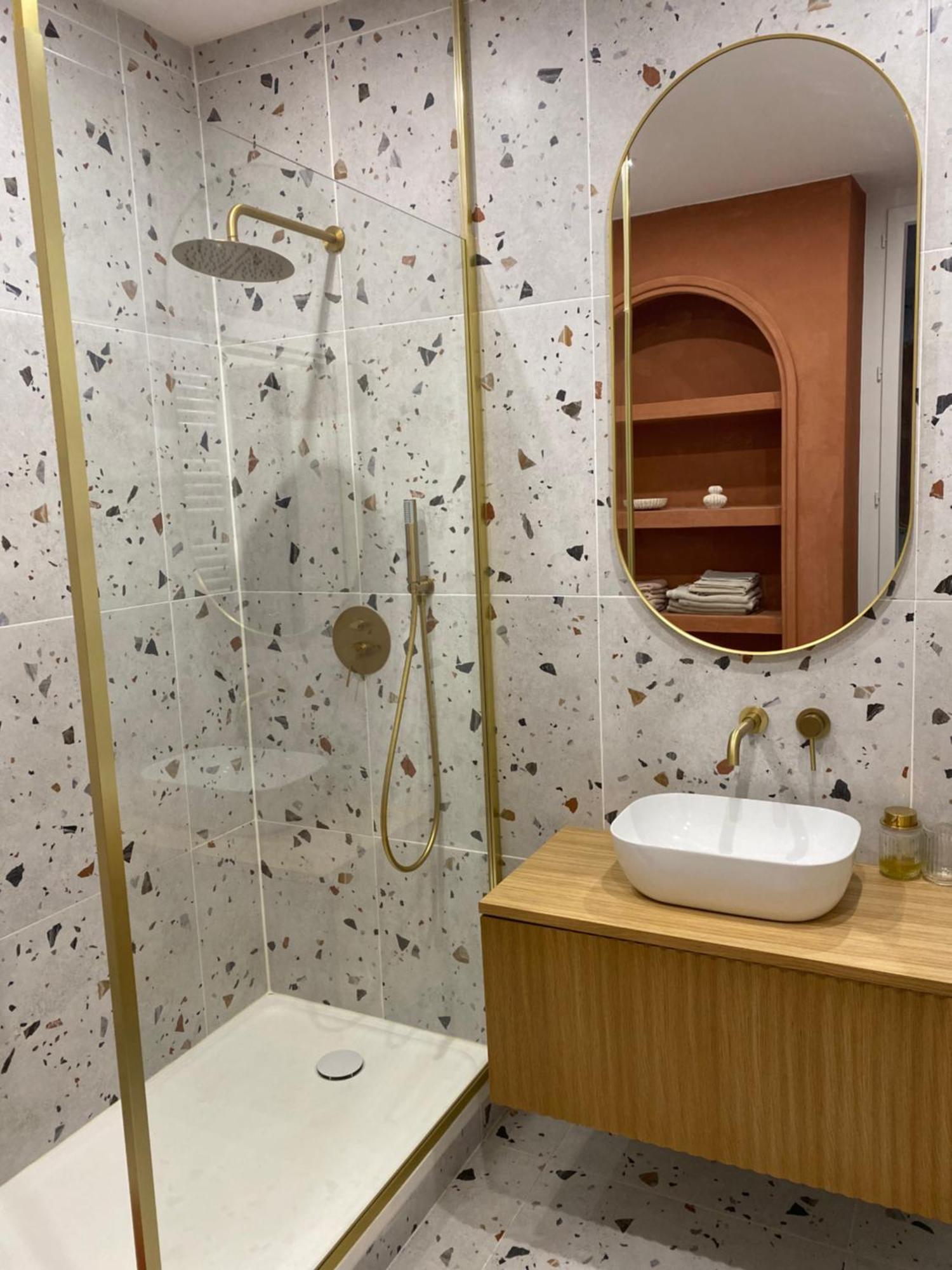 La Halte Des Arenes De Nimes Appartement De Charme Terracotta ภายนอก รูปภาพ